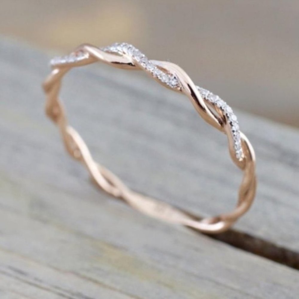 💍NEW 18K ROSE GOLD DIAMOND ETERNITY RING💍 - Picture 3 of 4